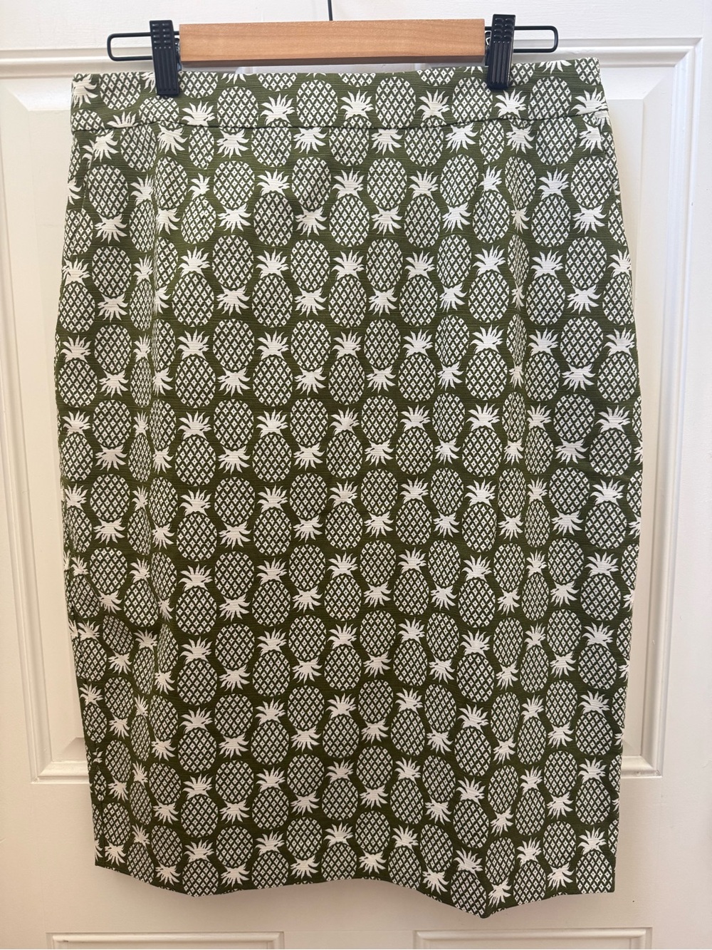 Boden Olive and White Pineapple Pencil Skirt